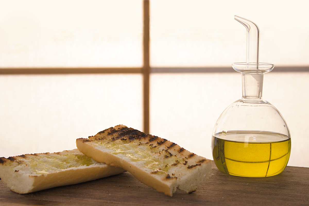 El aceite de oliva, alimento de dioses y hombres
