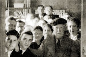 Carlos Pau Español amb alumnes de Cuatrecases